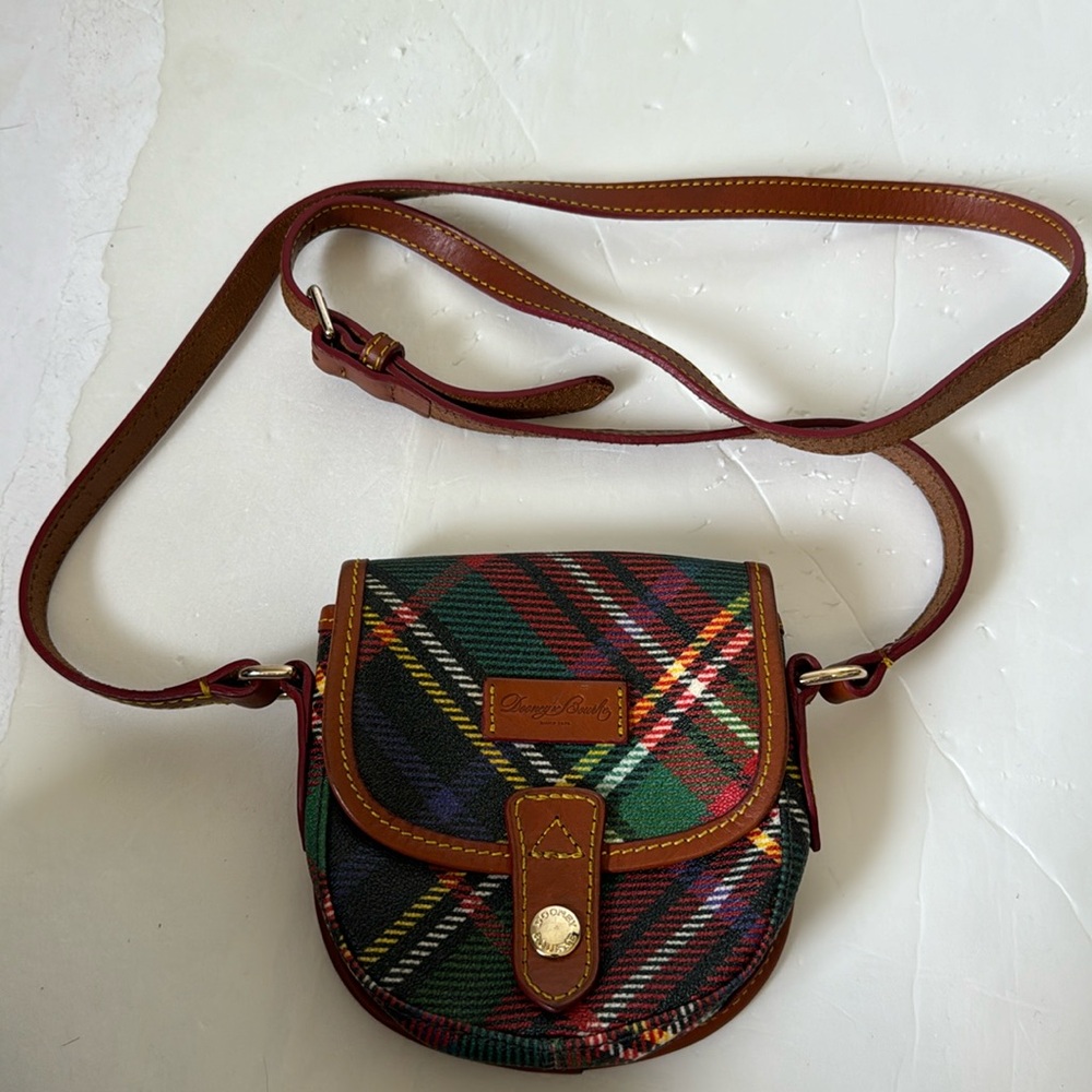 Dooney & Bourke crossbody bag